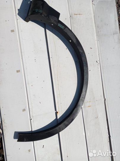 Арка накладка расширитель крыла передняя правая