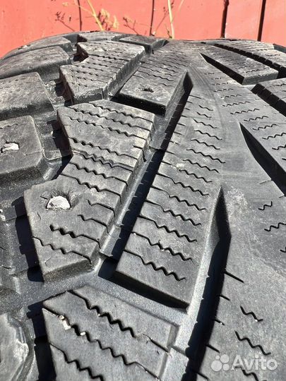 Pirelli Ice Zero 255/50 R19 107