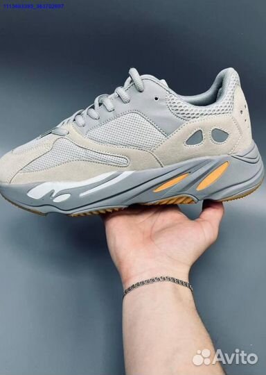 Кроссовки Adidas Yeezy Boost 700