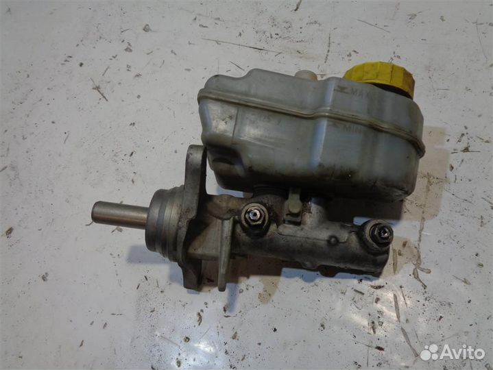 Цилиндр тормозной главный VW Polo Sedan