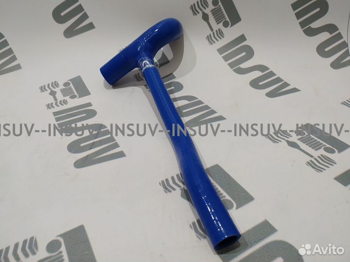 Патрубок охлаждения Шеви нива 2123 тройник,силикон