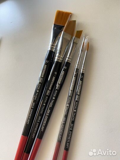 Кисти синтетика, коза, белка