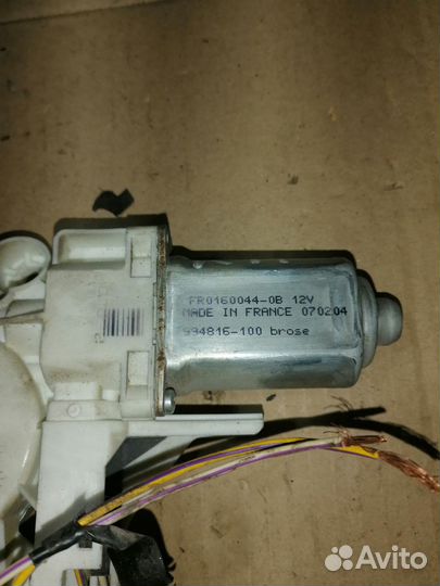 Моторчик стеклоподъемника перед право Форд Ц-Макс