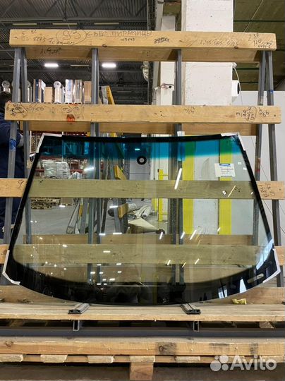 Лобовое стекло Vw Passat