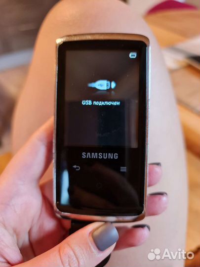 Плеер Samsung YP-Q2 4 гб рабочий