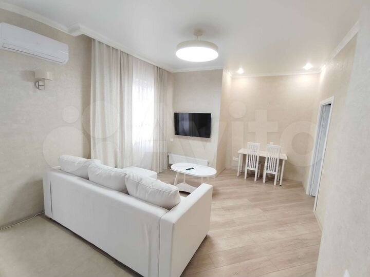 2-к. квартира, 65 м², 18/22 эт.