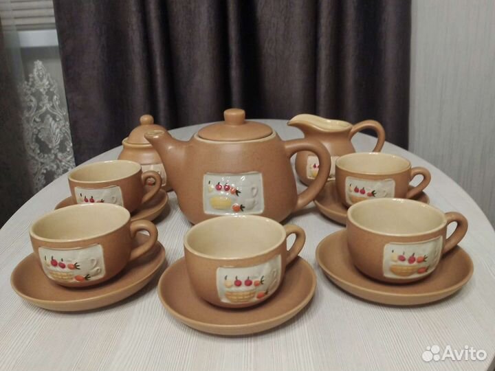 Сервиз чайный глиняный