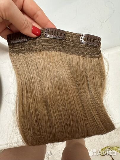 Волосы на заколках