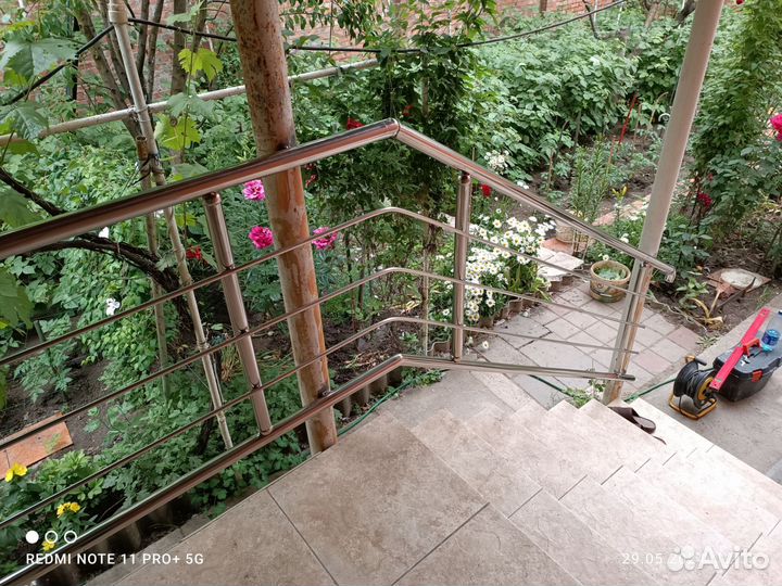 Перила из нержавейки под ключ