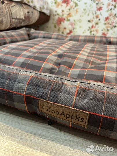 Лежанка для крупных собак