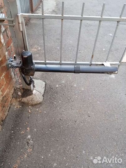 Ремонт ворот, роллет, автоматики