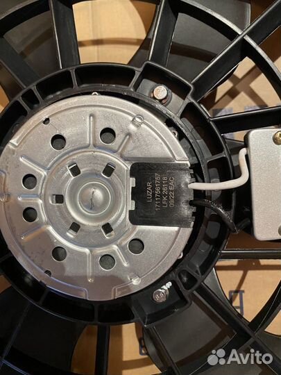 Вентилятор охлаждения с кожухом BMW 3 E46