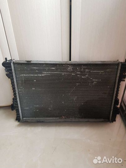 Радиатор на ford explorer 5