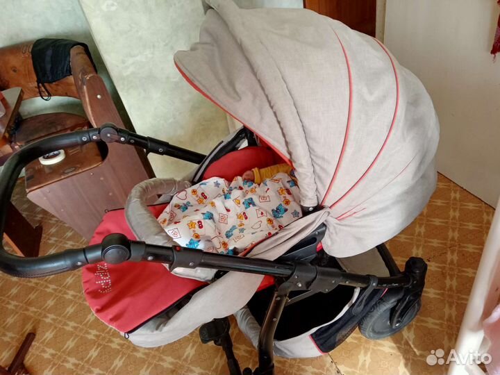 Коляска zippy