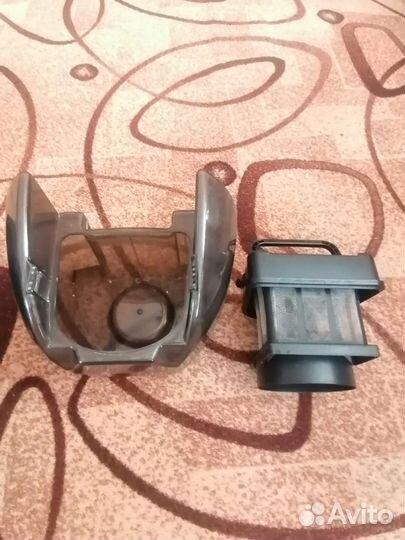 Пылесос с аквафильтром Vitek 1834