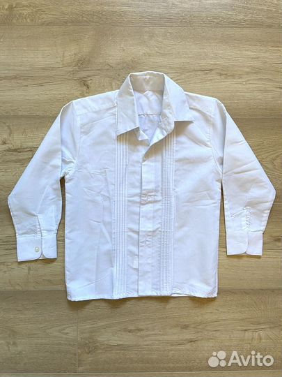 Новая школьная рубашка на мальчика 8/9 лет