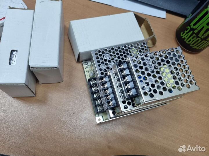 Блок питания 12 и 5в новые 1.3-3ампера