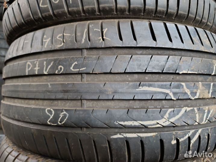 Pirelli P Zero PZ4 225/45 R17 99W