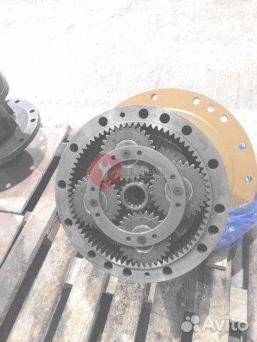 Редуктор поворота Hyundai R320LC-7