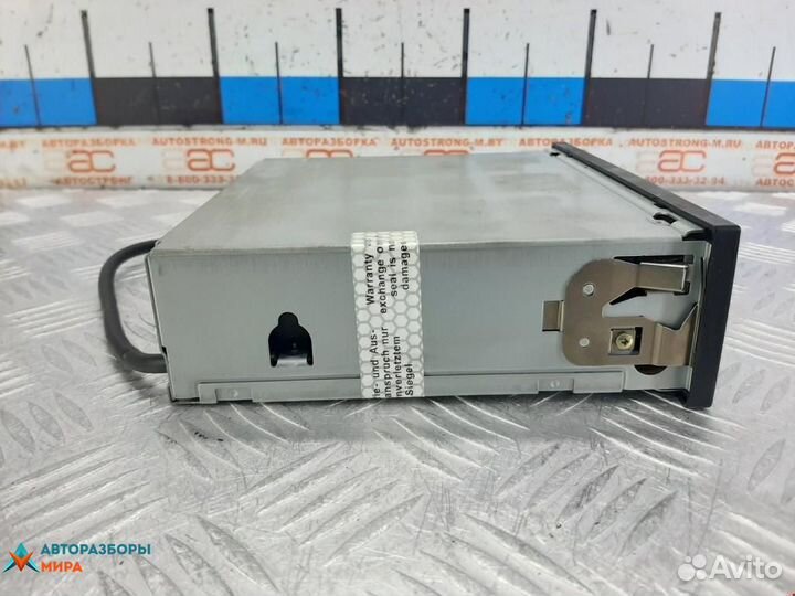 CD-чейнджер Volkswagen Bora 2004 pusto