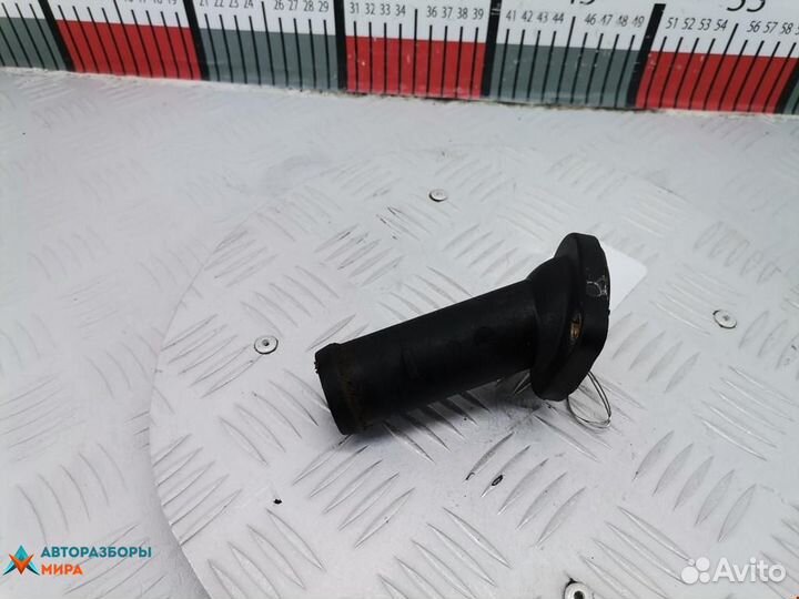 Корпус термостата Audi A2 8Z 2001 045121121A