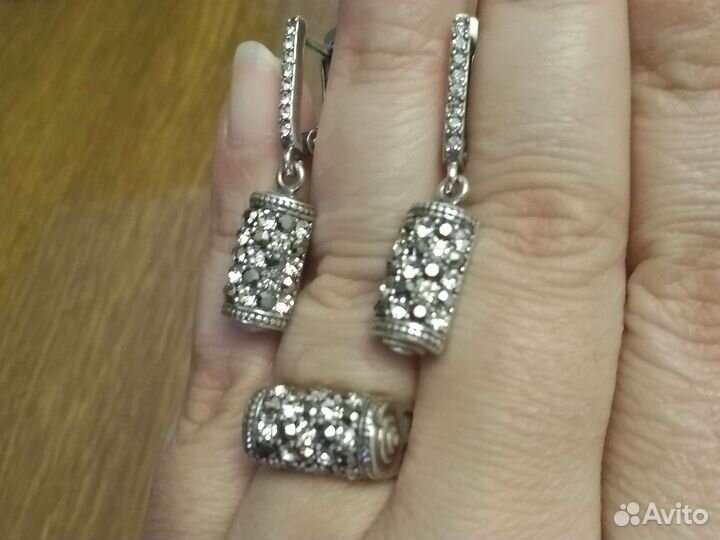 Комплект белые стразы