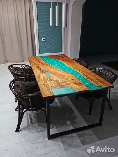 Стол из эпоксидной смолы стол лофт