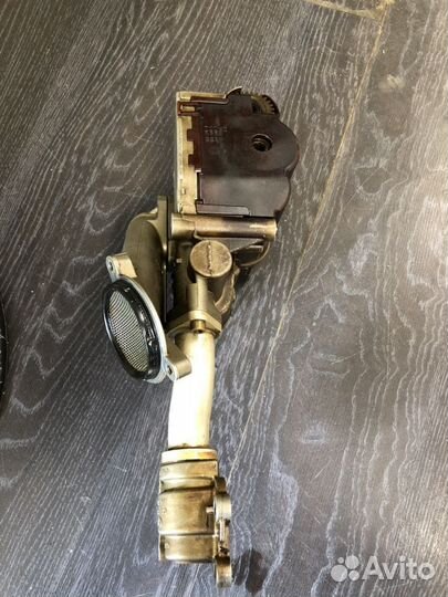 Масляный насос Audi 4.2 FSI