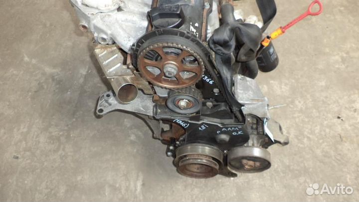 Двигатель с навесным Volkswagen Passat 1,8i AAM 1993 г.в