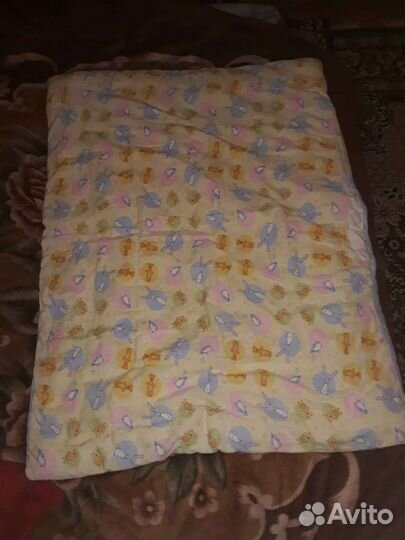 Бортики и балдахин постельное на детскую кроватку