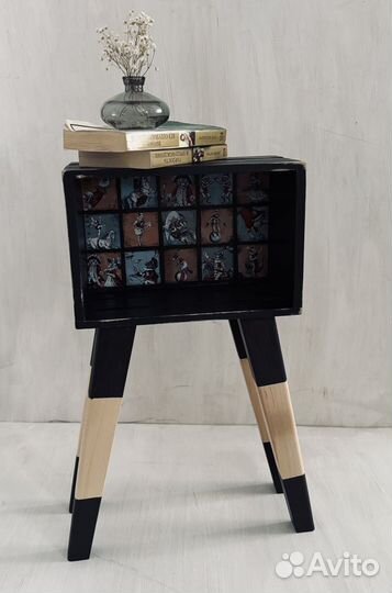 Тумба прикроватная