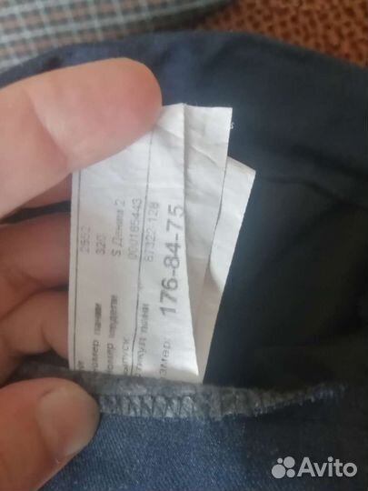 Школьная форма синяя размер. 42,рост 176