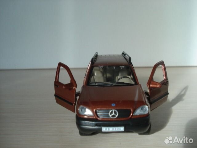 Mercedes Benz ML Hongwell (ранняя Cararama) 1/43