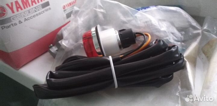 Новый оригинальный поворотник Yamaha Daelim