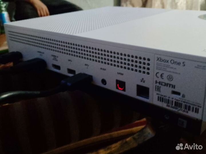 Игровая приставка xbox one s