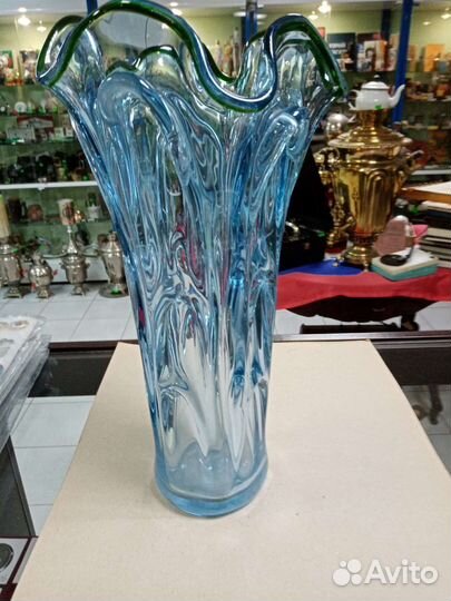 Ваза цветное стекло