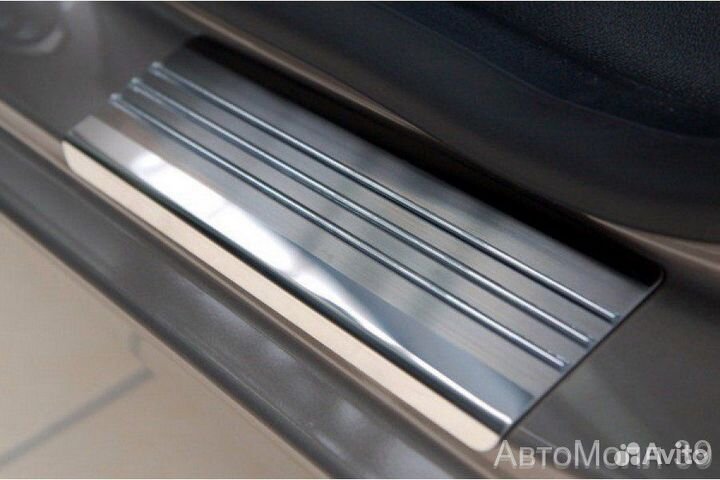 Накладки на пороги Kia Rio 4 5 дв. с 2017 г