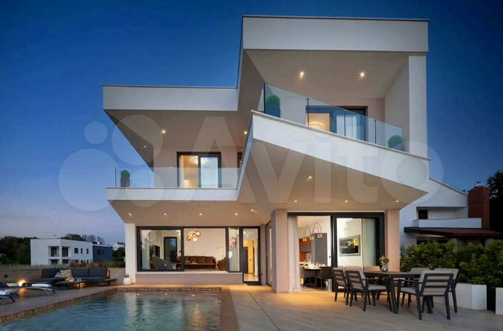 Дом 146 м² на участке 6 сот.