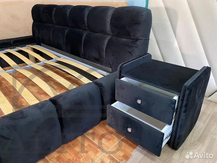 Тумба прикроватная