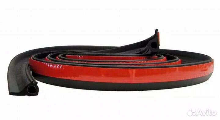 Уплотнитель заднего борта пикапа