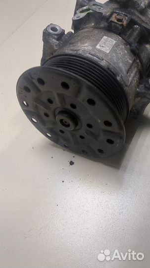 Компрессор кондиционера Toyota Auris E15