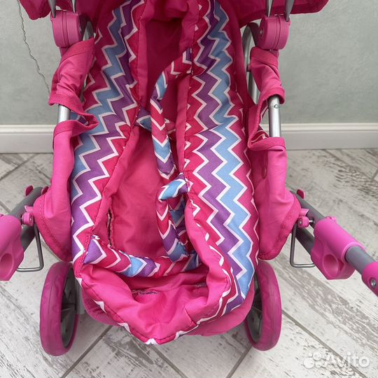 Коляска кукольная