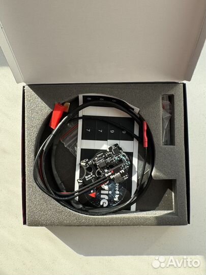 Arm V Desire V2, V3, SVD, BlueLink