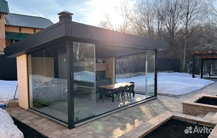 Остекление террас под ключ