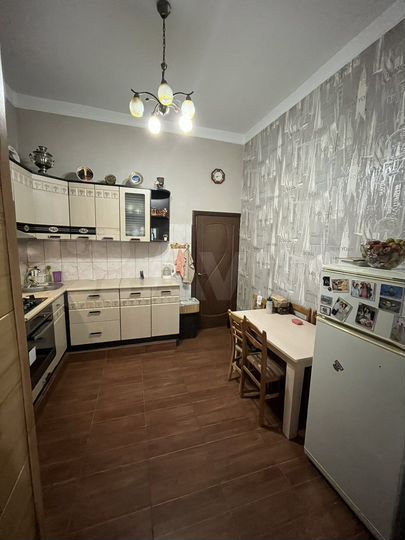 3-к. квартира, 70,6 м², 1/5 эт.