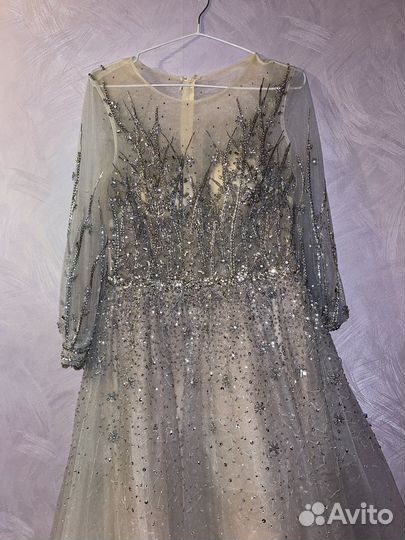 Вечернее платье в пол