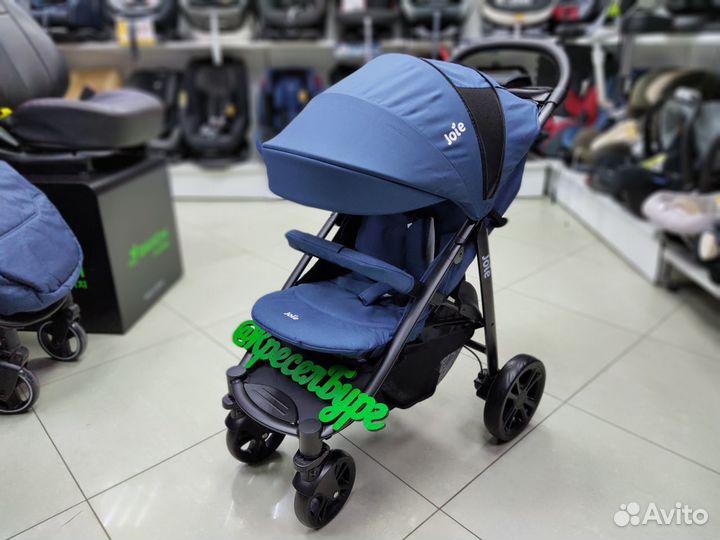 Коляска Joie Litetrax 4 DLX (9.7кг)