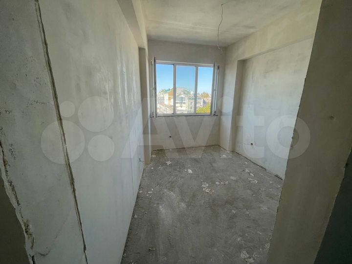 2-к. квартира, 60 м², 3/3 эт.