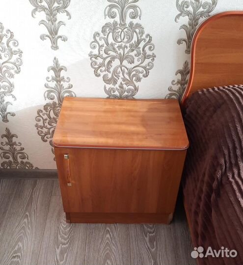 Спальный гарнитур бу
