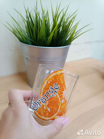 Стеклянные стаканы